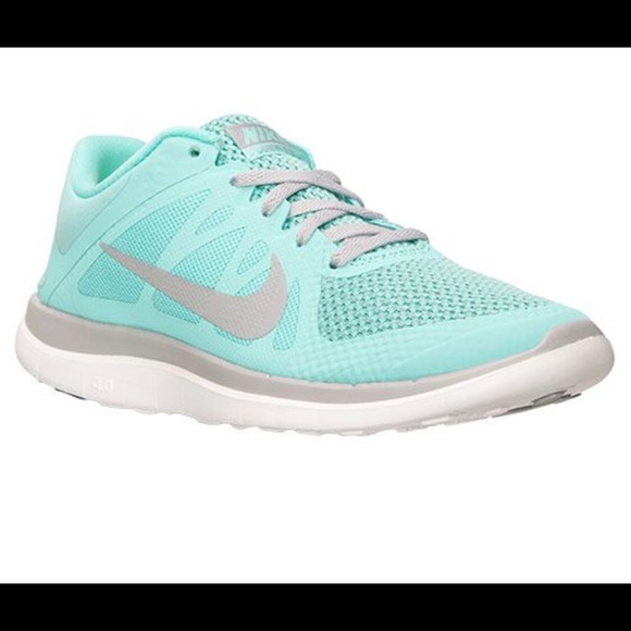 nike frees tiffany blue